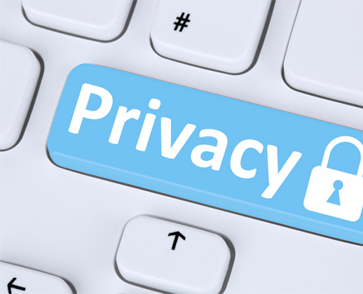 A keyboard with a 'Privacy' button.